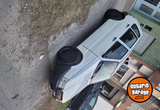 Autos - Fiat Uno fire 2005 Nafta 300000Km - En Venta