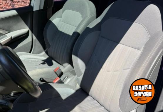 Autos - Peugeot 208 2017 Nafta 98000Km - En Venta