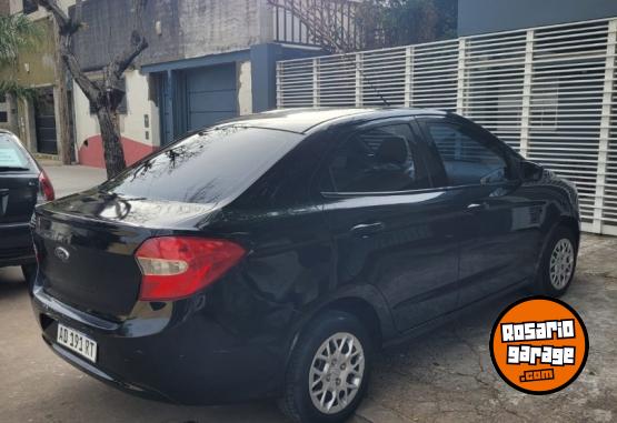 Autos - Ford KA SEDAN 4 PUERTAS SE 2018 Nafta 84500Km - En Venta