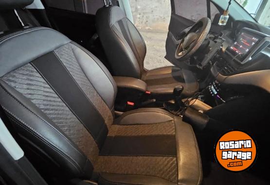Autos - Peugeot Feline 2018 Nafta 64800Km - En Venta