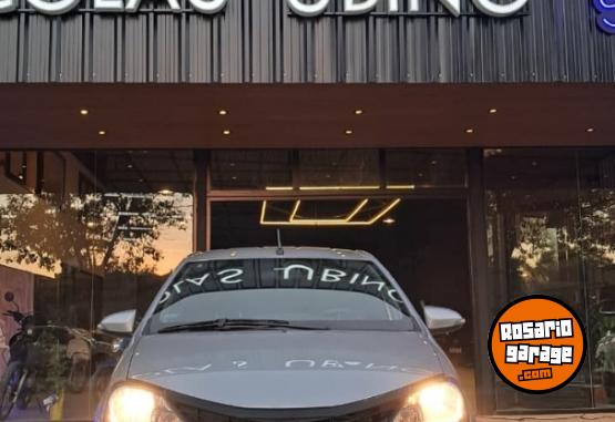 Autos - Toyota ETIOS XLS 2020 Nafta 80000Km - En Venta