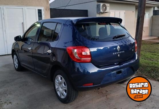 Autos - Renault Sandero 2018 Nafta 121000Km - En Venta