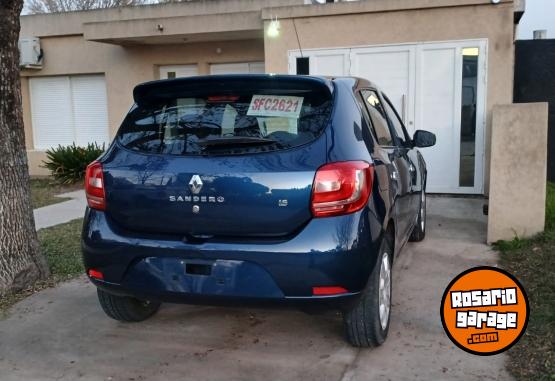 Autos - Renault Sandero 2018 Nafta 121000Km - En Venta