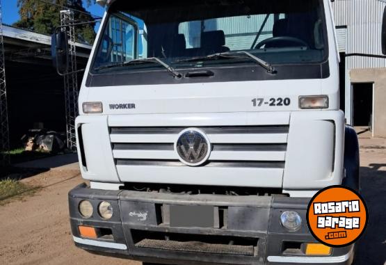 Camiones y Gr�as - CAMION VW 17220 - En Venta