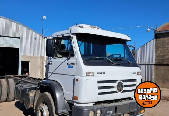 Camiones y Gr�as - CAMION VW 17220 - En Venta