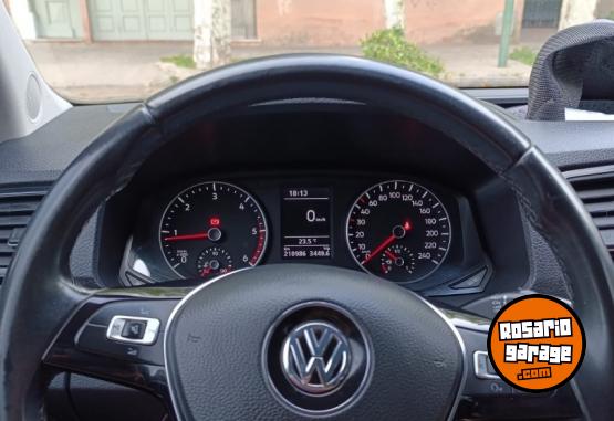 Camionetas - Volkswagen AMAROK 2.0 CONFORTLINE 2019 Diesel 212000Km - En Venta