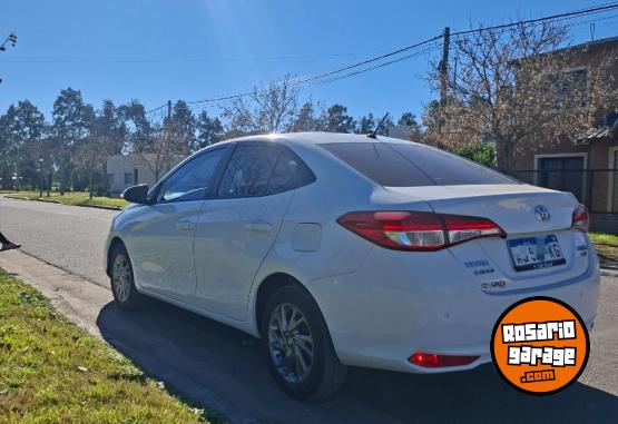 Autos - Toyota Yaris XLS 2024 Nafta 43000Km - En Venta