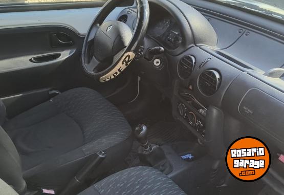 Utilitarios - Renault Kangoo 2017 GNC 111111Km - En Venta