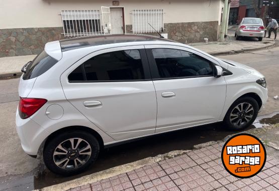 Autos - Chevrolet Onix LTZ 2015 Nafta 99999Km - En Venta