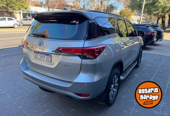 Camionetas - Toyota Sw4 2017 Diesel 130000Km - En Venta