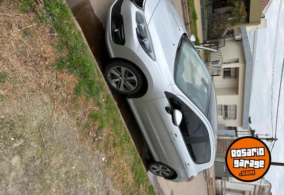 Autos - Peugeot 308 Feline Di�sel HDI 2020 Diesel 110000Km - En Venta