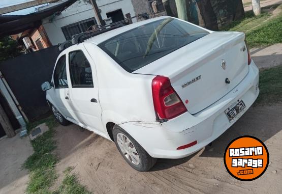 Autos - Renault Palio 2011 GNC 479000Km - En Venta
