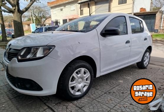 Autos - Renault Sandero 2017 GNC 117000Km - En Venta