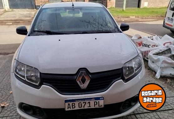 Autos - Renault Sandero 2017 GNC 117000Km - En Venta