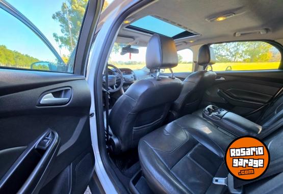 Autos - Ford Focus 2015 Nafta 88000Km - En Venta