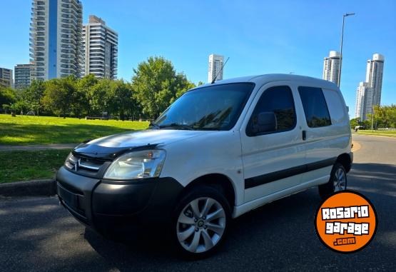 Utilitarios - Citroen Berlingo 2017 Diesel 120000Km - En Venta