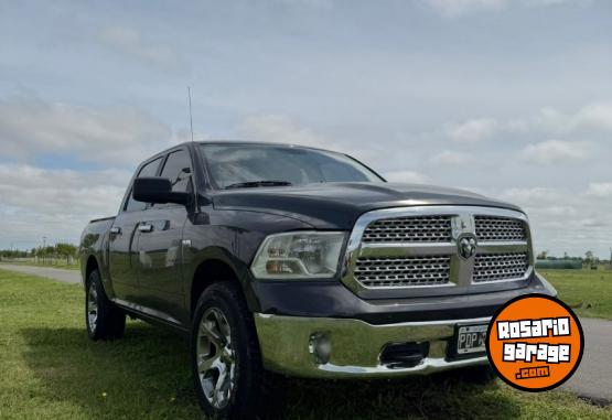 Camionetas - Dodge Ram 1500 Larramie 2015 Nafta 183000Km - En Venta