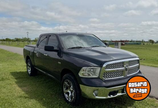Camionetas - Dodge Ram 1500 Larramie 2015 Nafta 183000Km - En Venta