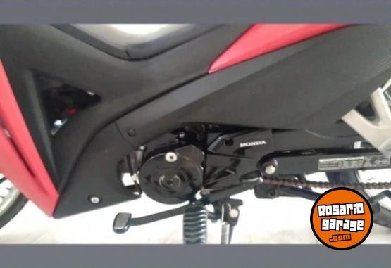 Motos - Honda WAVE 2022 Nafta 7700Km - En Venta