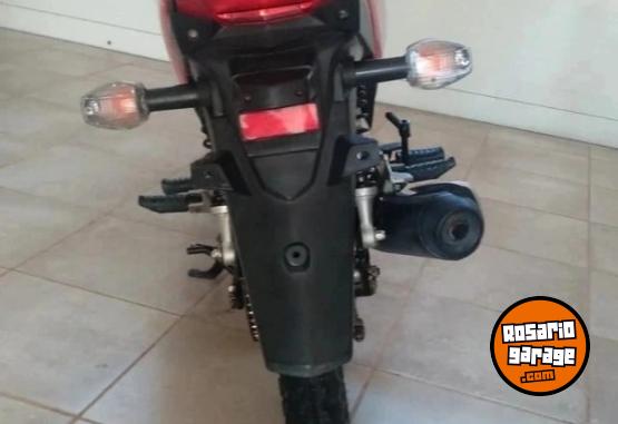 Motos - Honda WAVE 2022 Nafta 7700Km - En Venta