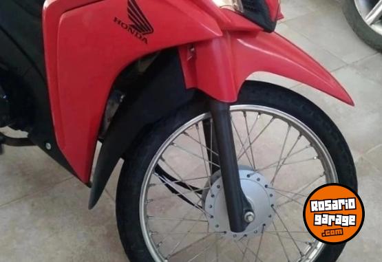 Motos - Honda WAVE 2022 Nafta 7700Km - En Venta