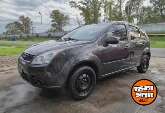 Autos - Ford Fiesta Ambiente Mp3 2009 Nafta 125000Km - En Venta