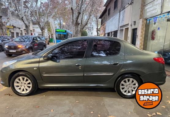 Autos - Peugeot 207 xt hdi 2013 Diesel  - En Venta