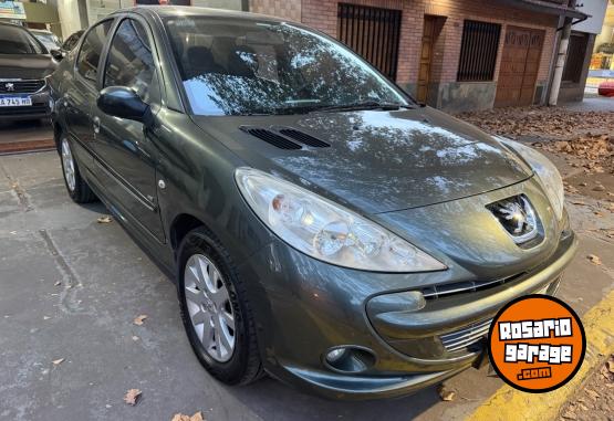 Autos - Peugeot 207 xt hdi 2013 Diesel  - En Venta
