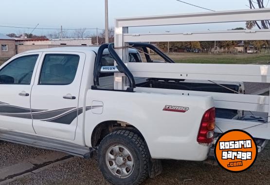 Camionetas - Toyota Hilux 2011 Diesel 210000Km - En Venta