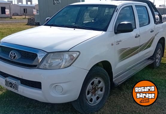 Camionetas - Toyota Hilux 2011 Diesel 210000Km - En Venta