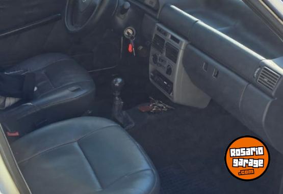 Utilitarios - Fiat Fiorino Fire 2010 GNC 385000Km - En Venta