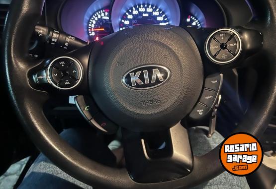 Autos - Kia SOUL  EX 1,6 M/T 2015 Nafta 81000Km - En Venta