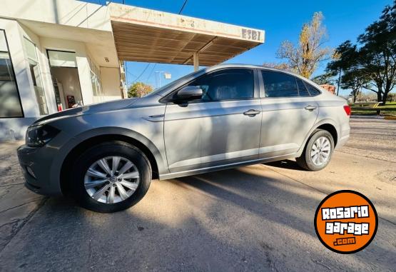 Autos - Volkswagen Virtus 2019 Nafta 131000Km - En Venta
