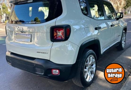 Autos - Chrysler RENEGADE SPORT 2018 Nafta 89900Km - En Venta