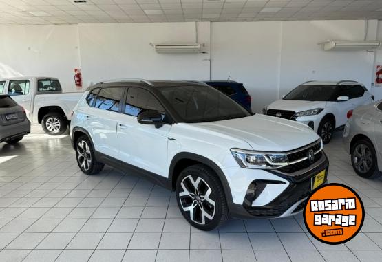 Autos - Volkswagen Taos Highline AT 2024 Nafta 50000Km - En Venta