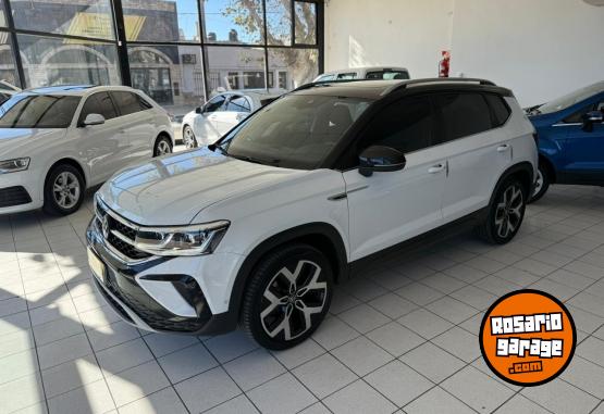 Autos - Volkswagen Taos Highline AT 2024 Nafta 50000Km - En Venta