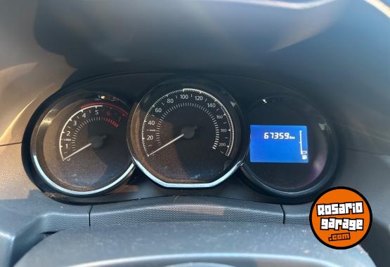 Autos - Renault Duster Dynamique 2020 Nafta 67500Km - En Venta