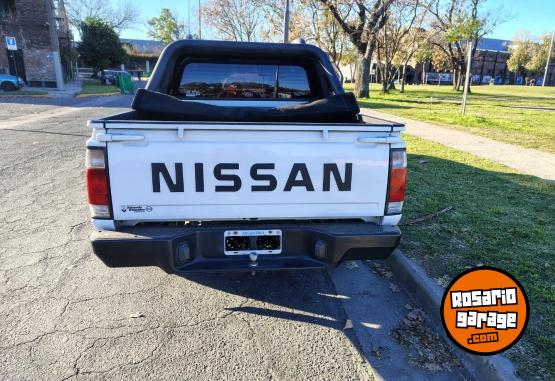 Camionetas - Nissan NP300 2013 Diesel 170000Km - En Venta