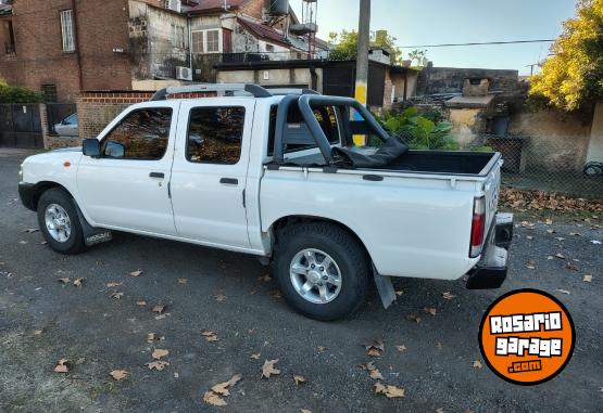 Camionetas - Nissan NP300 2013 Diesel 170000Km - En Venta