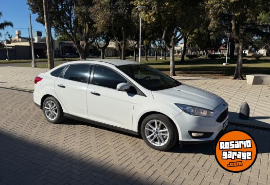 Autos - Ford Focus 2017 Nafta 40000Km - En Venta