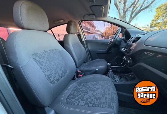 Autos - Fiat Palio 1.4 ATTRACTIVE 5P 2017 Nafta  - En Venta