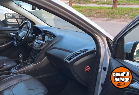 Autos - Ford Focus SE  MT 2017 Nafta 84000Km - En Venta