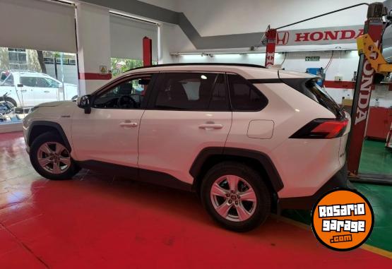 Autos - Toyota rav 4 2.5 hibrida 2019 2019 Electrico / Hibrido 128000Km - En Venta
