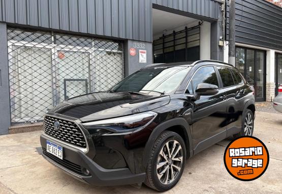 Autos - Toyota Corolla Cross SEG 2021 Electrico / Hibrido 50000Km - En Venta