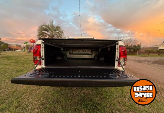 Camionetas - Toyota Hilux 2026 Diesel 3200Km - En Venta