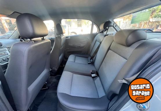 Autos - Volkswagen gol trend 2012 Nafta 190000Km - En Venta