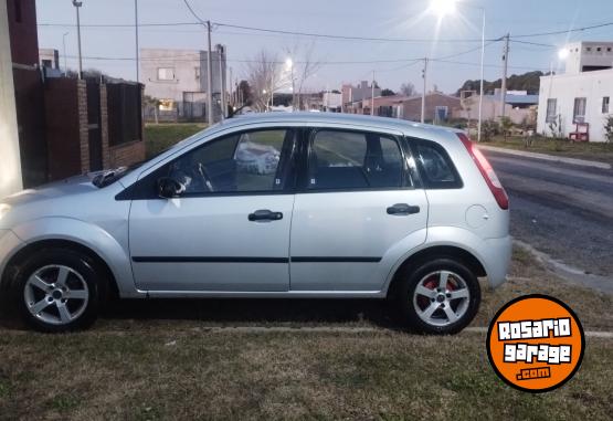 Autos - Ford Fiesta 1.6 2005 Nafta 171000Km - En Venta