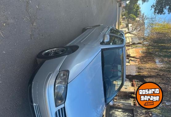 Autos - Volkswagen POLO 2005 Nafta 420000Km - En Venta