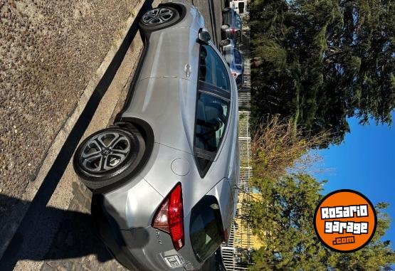 Autos - Honda Hrv 2016 Nafta 122000Km - En Venta