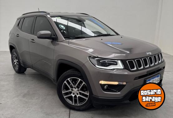 Camionetas - Jeep Compass Sport impecable 2019 Nafta 100000Km - En Venta